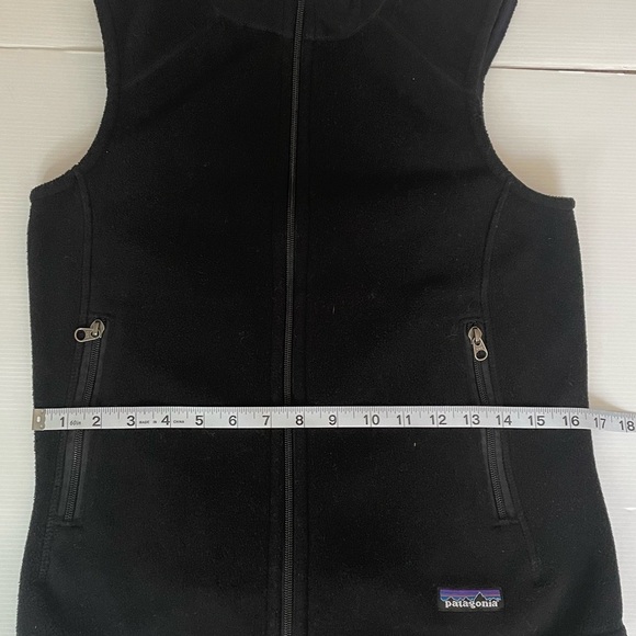 Patagonia Synchilla Black Full Zip Fleece Vest size small Women’s - Picture 4 of 7